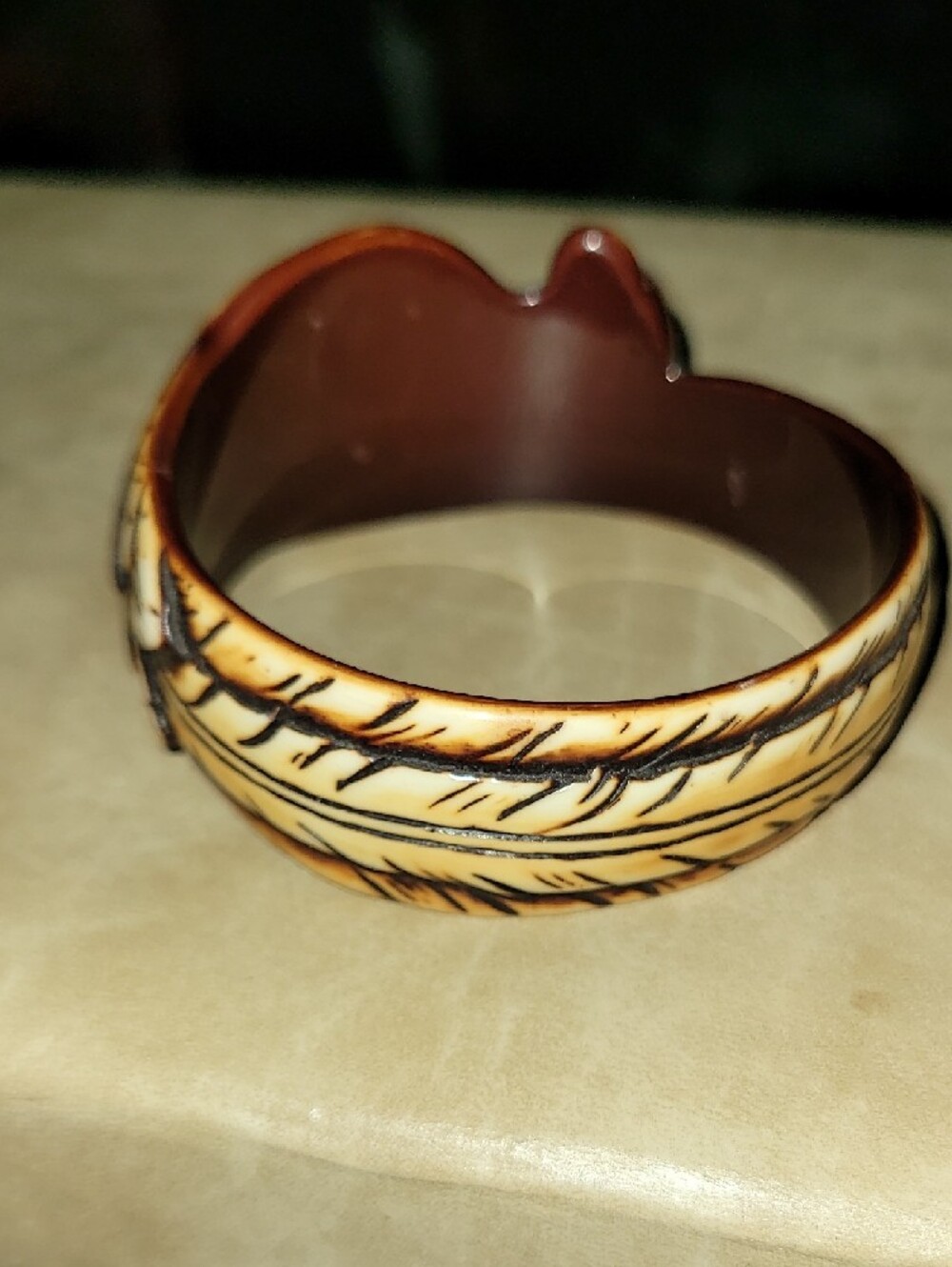 Vintage ART DECO. Bakelite. American Eagle. RARE - Picture 2 of 6